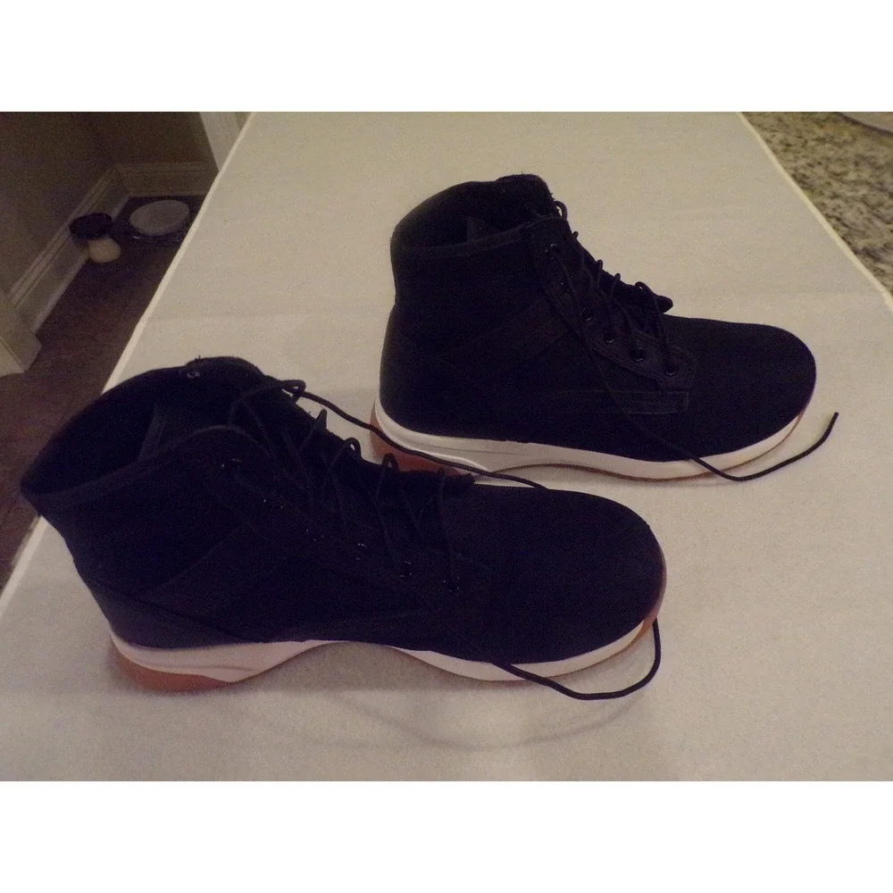 Carhartt Force Work Boots Sz 11 Black Reinforce Toe Heat/Slip Resistant FA5441-M